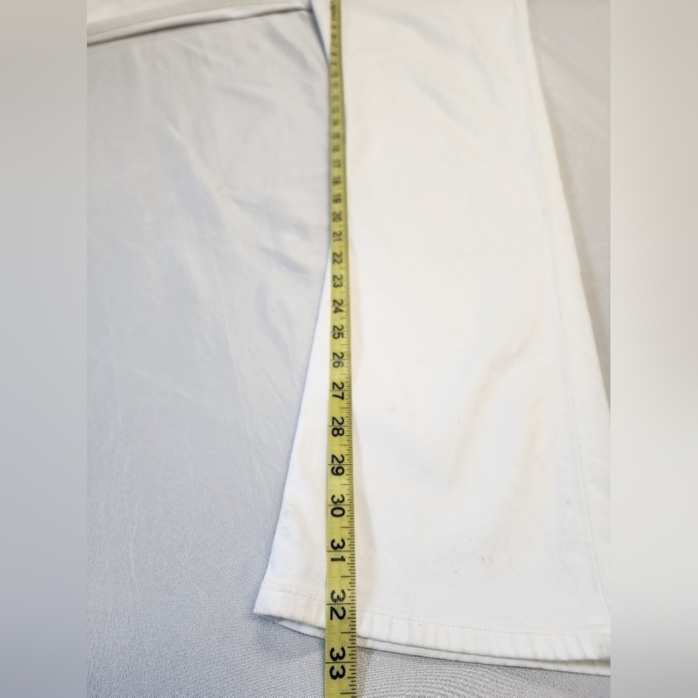 Cremieux Men's White Denim Jeans Pants Comfort Stretch Straight leg, sz 38 X 32 - Picture 6 of 10
